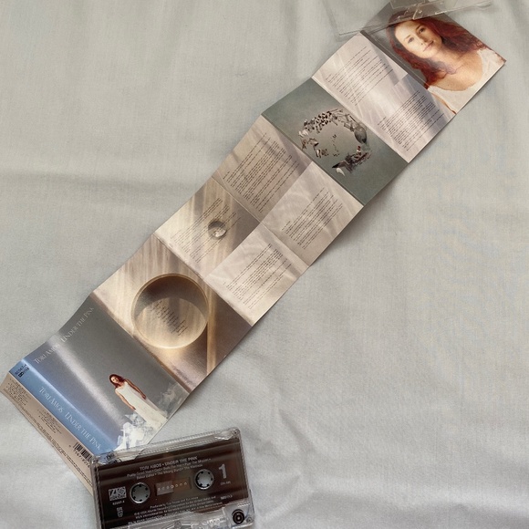 90s I Tori Amos I 2 Cassette Tapes - Picture 10 of 12